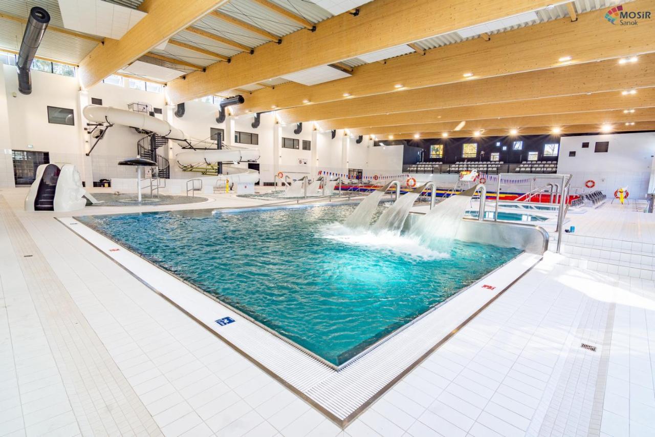 Dom Sportowca Blonie - Mosir Hotel Sanok Exterior photo